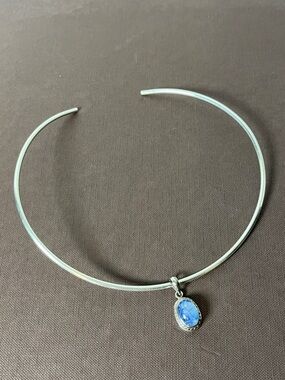 Vintage Sterling Silver Moonstone Pendant Neck Cuff Choker Elegant Necklace